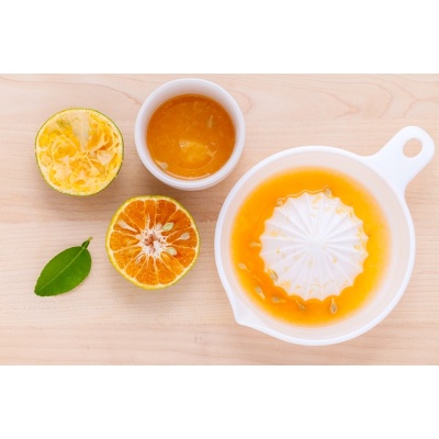 background-906145_640